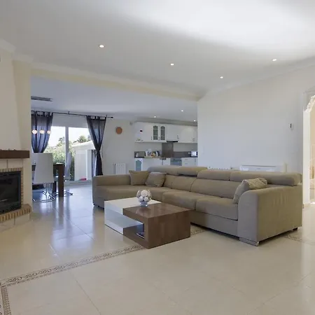 Alta Vista Villa